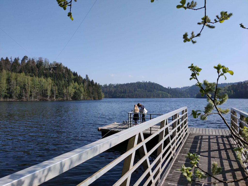 forêt et lac de pierre percée massif des vosges forêt et lac de pierre percée massif des vosges