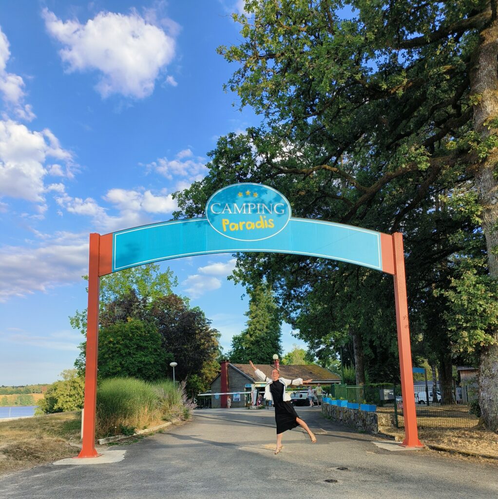 Camping Paradis sur le lac de Vassivière
